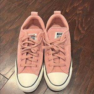 Converse Women's Pink Sneakers